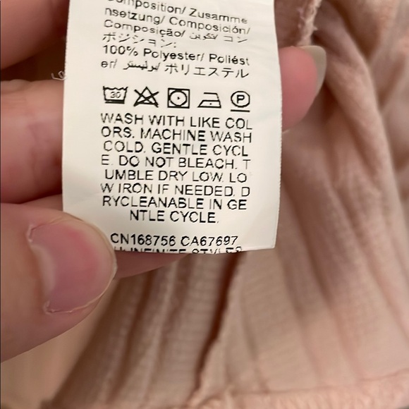 SHEIN UEC Women’s Size 2X Pink Embroidered Ruffle Sleeve Blouse - Picture 7 of 9